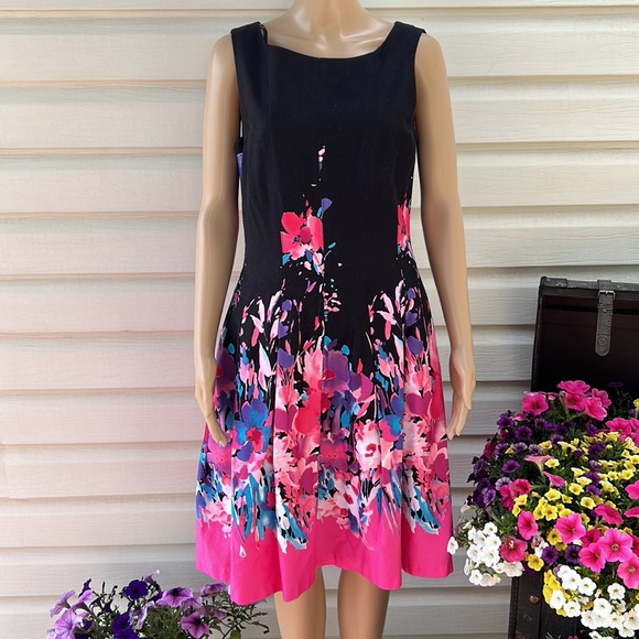 Chetta B Dresses & Skirts - CHETTA B gorgeous dress size 8
